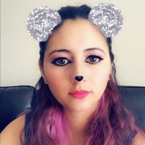 Meet your Posher, Mireya